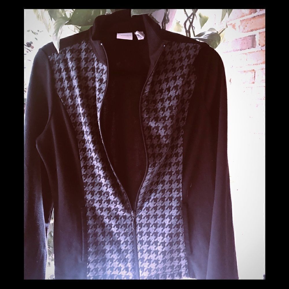 Chicos Weekend zip up jacket